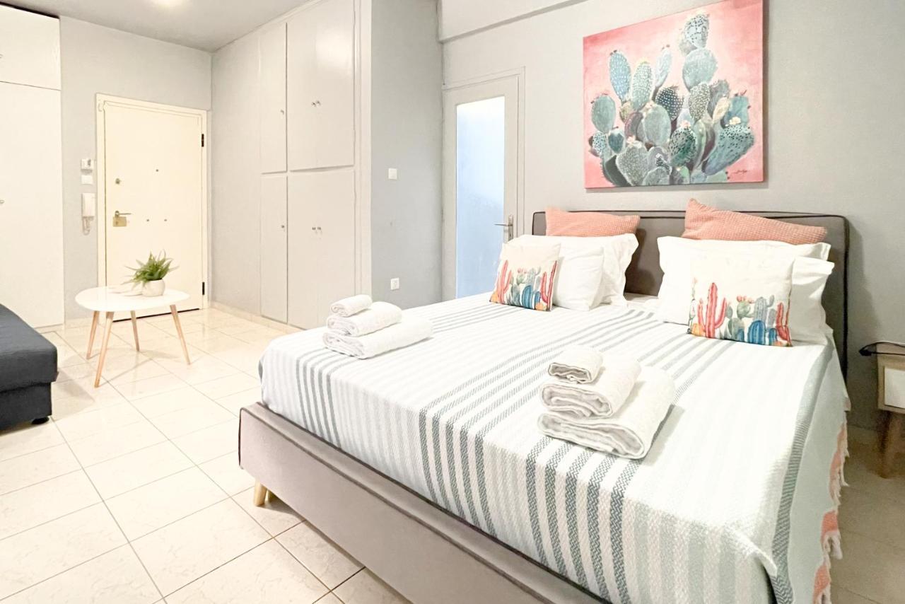 Cute 1Br Apt With Balcony In The Heart Of The City Atene Esterno foto