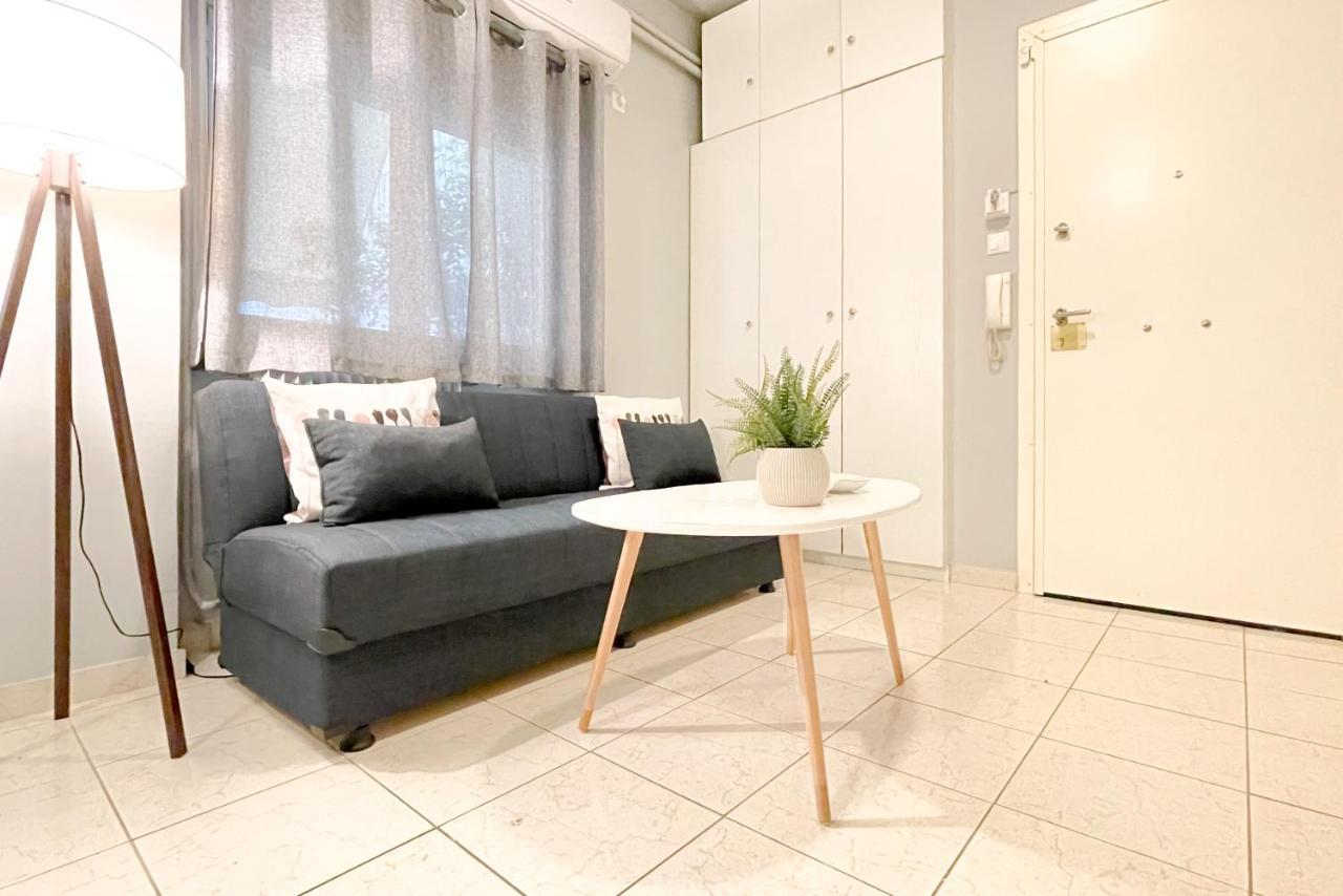 Cute 1Br Apt With Balcony In The Heart Of The City Atene Esterno foto
