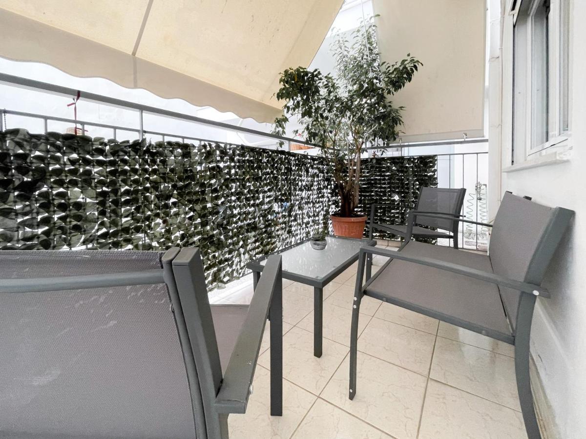 Cute 1Br Apt With Balcony In The Heart Of The City Atene Esterno foto